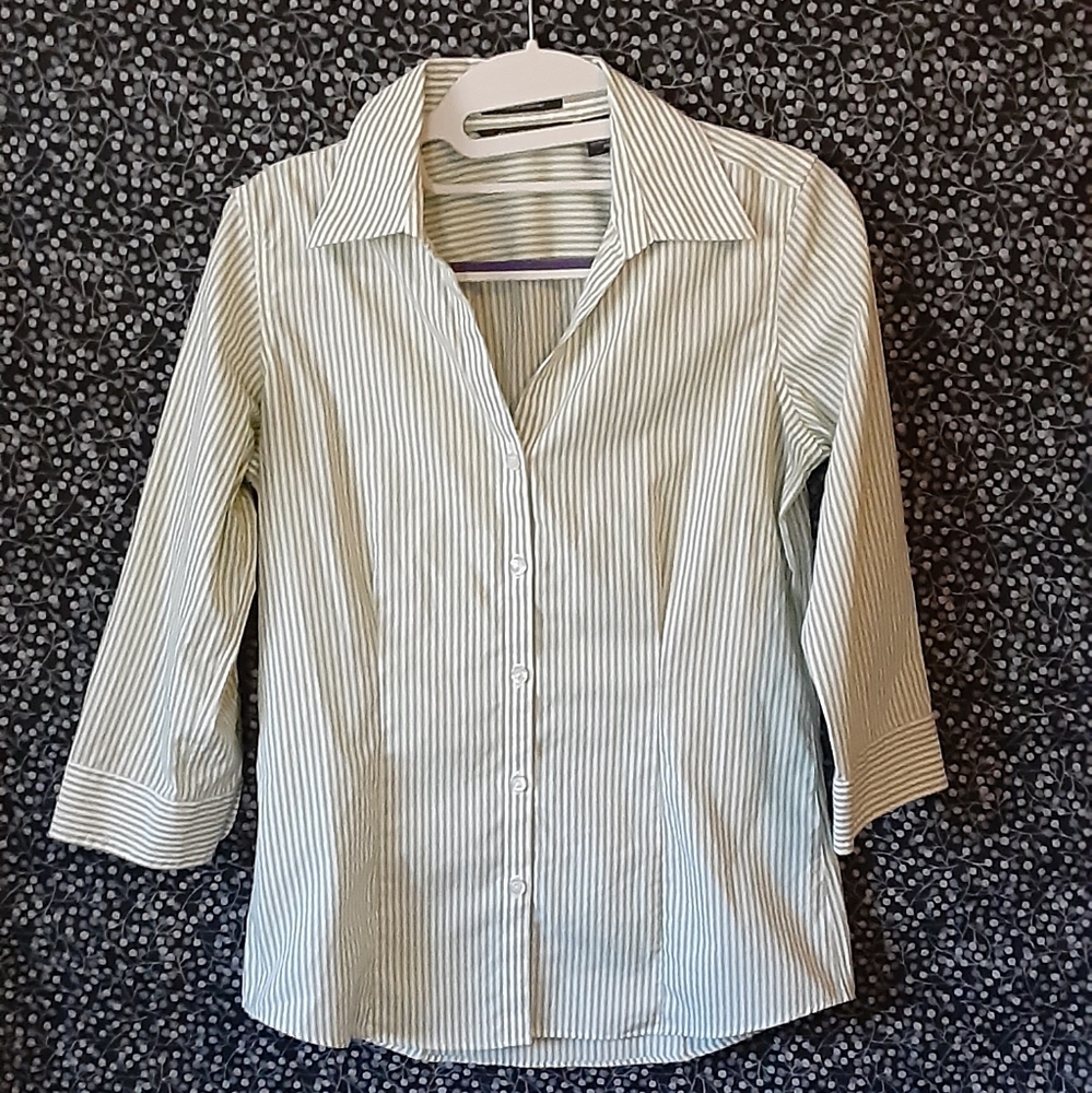 Eddie Bauer Button Down Blouse